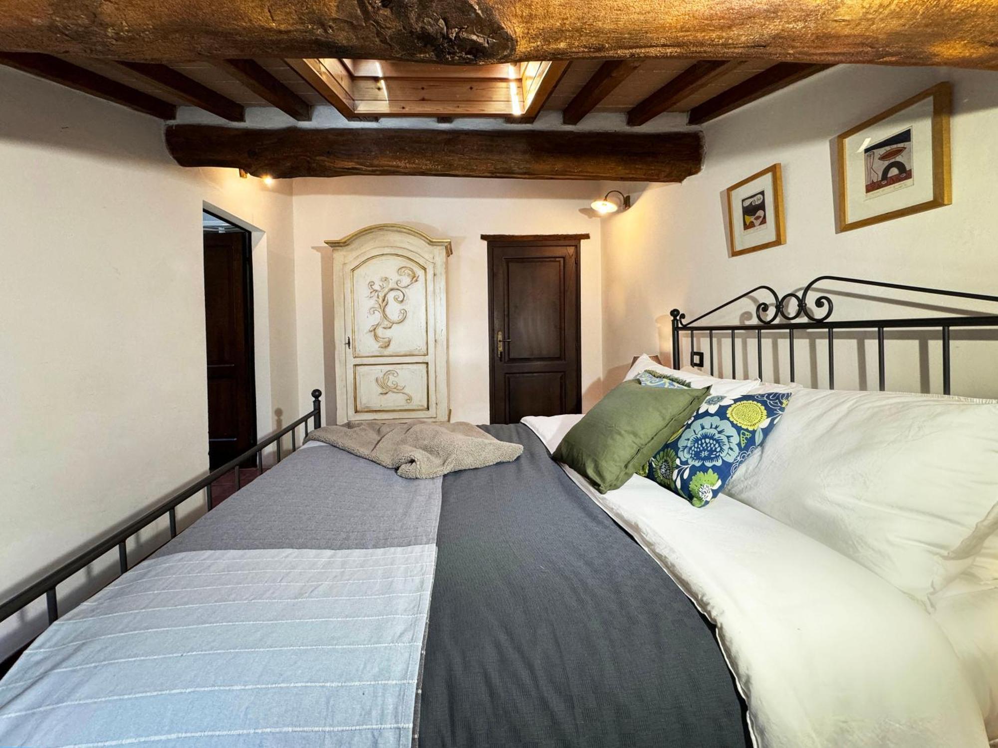 Bio Agriturismo Il Vigno Caprese Michelangelo Exterior photo