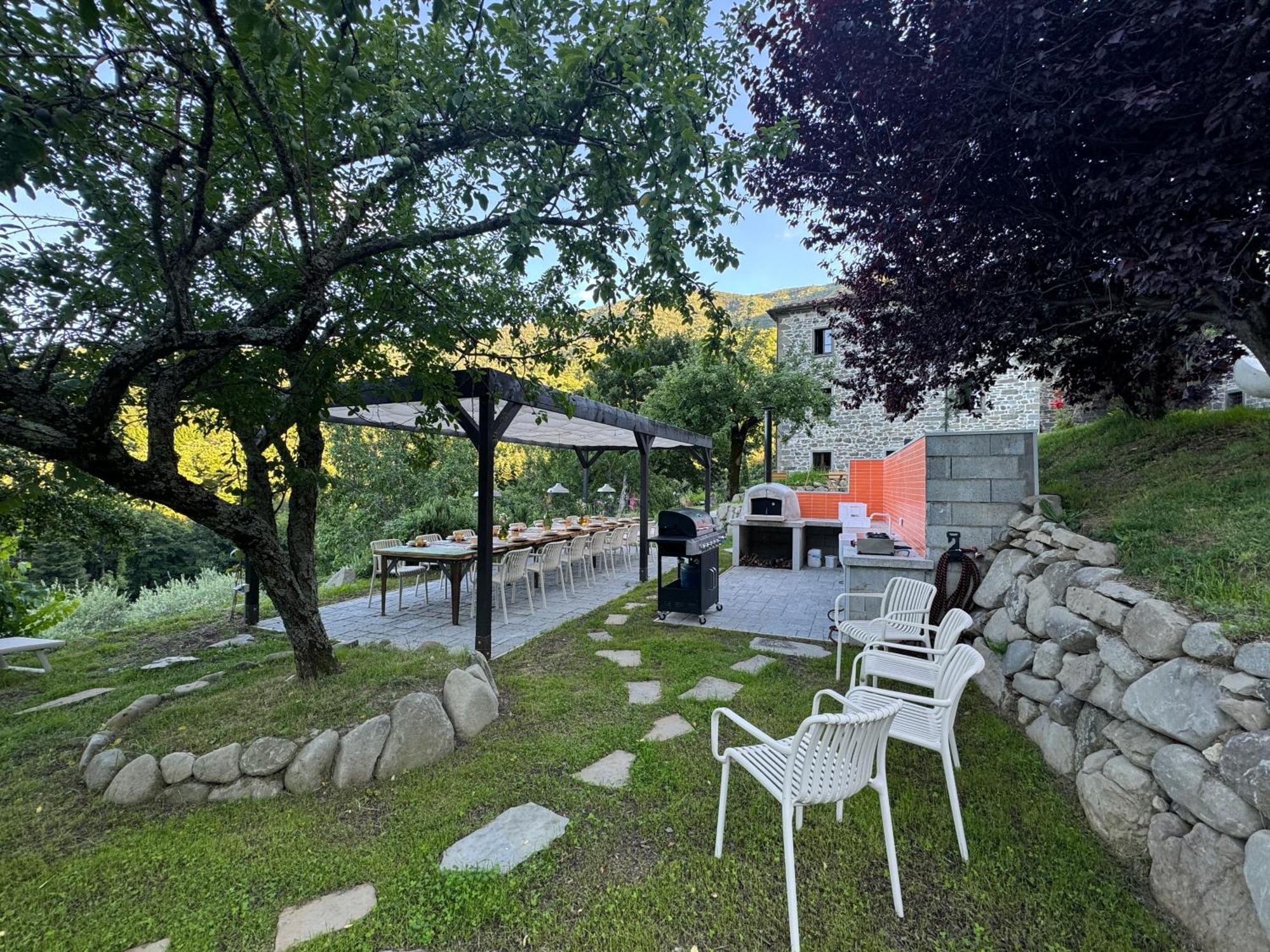 Bio Agriturismo Il Vigno Caprese Michelangelo Exterior photo